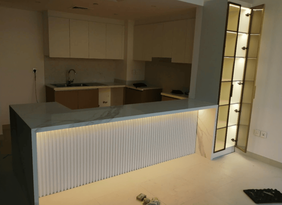 Custom Kitchen Cabinet Dubai